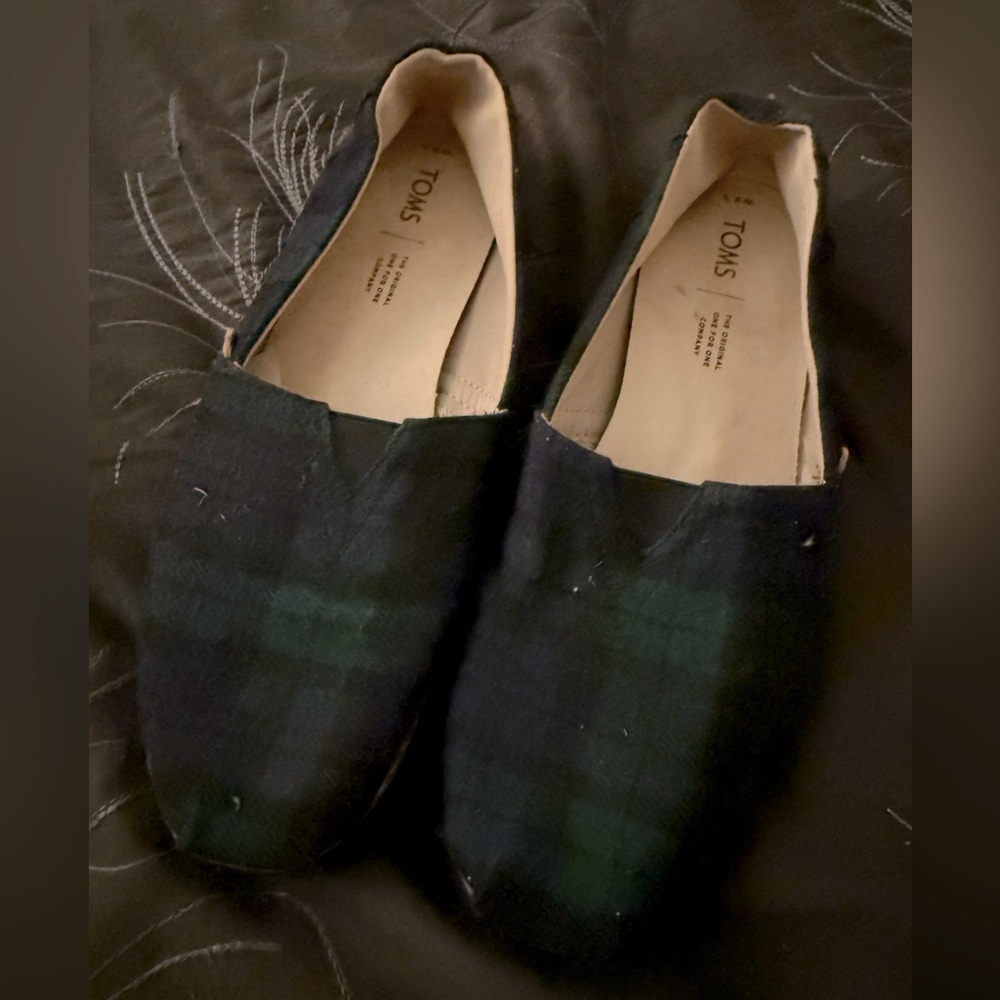 Toms Plaid Black and Green Canvas Slip-On Flats